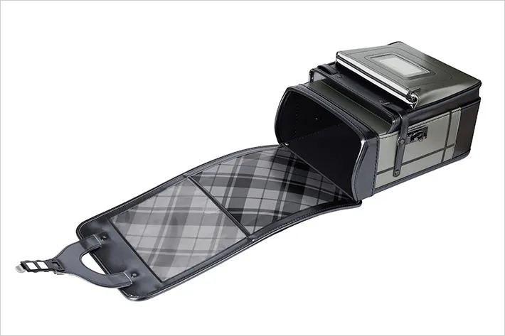 あたたかみと落ちつきを感じるトラディショナルなチェック柄